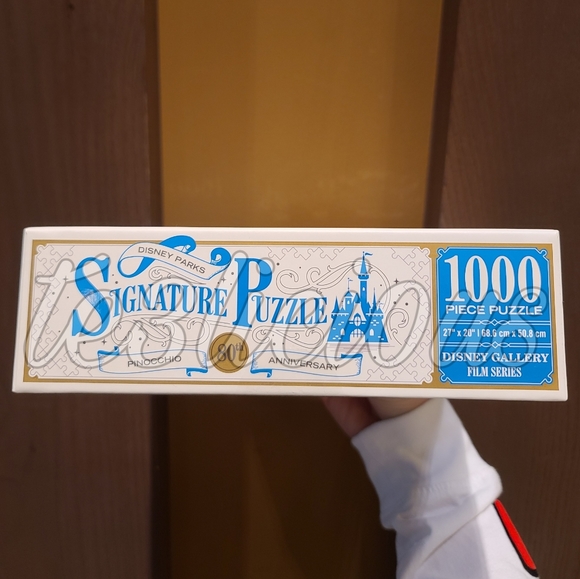 DISNEY PARKS PINOCCHIO SIGNATURE 1000 PC PUZZLE - Picture 4 of 5
